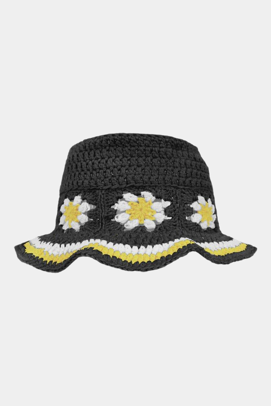 Crocheted hat with flowers